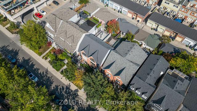 177 Boardwalk Dr, House semidetached with 3 bedrooms, 4 bathrooms and 2 parking in Toronto ON | Image 32