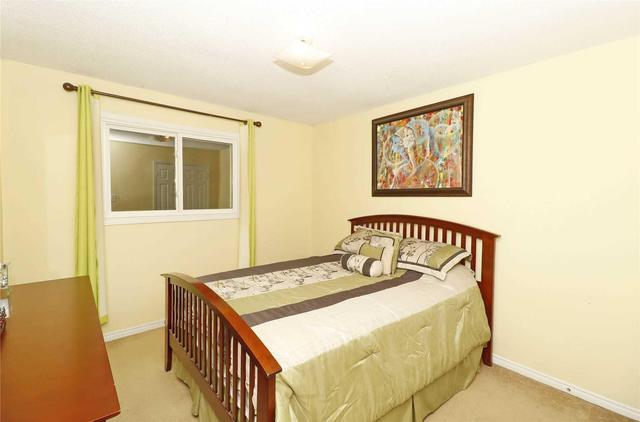 25 Eden Ave, House detached with 4 bedrooms, 4 bathrooms and 2 parking in Markham ON | Image 18