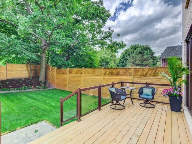 36 Brooklawn Ave, House detached with 4 bedrooms, 5 bathrooms and 3 parking in Toronto ON | Image 33