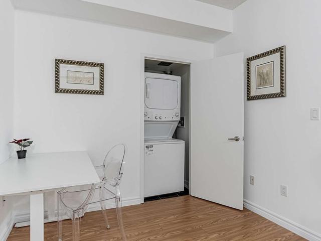 ll10 - 816 Lansdowne Ave, Condo with 1 bedrooms, 1 bathrooms and 1 parking in Toronto ON | Image 4