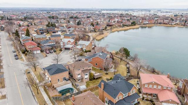 14 Peggy Anne Cove Crt, House detached with 4 bedrooms, 3 bathrooms and 4 parking in Brampton ON | Image 30