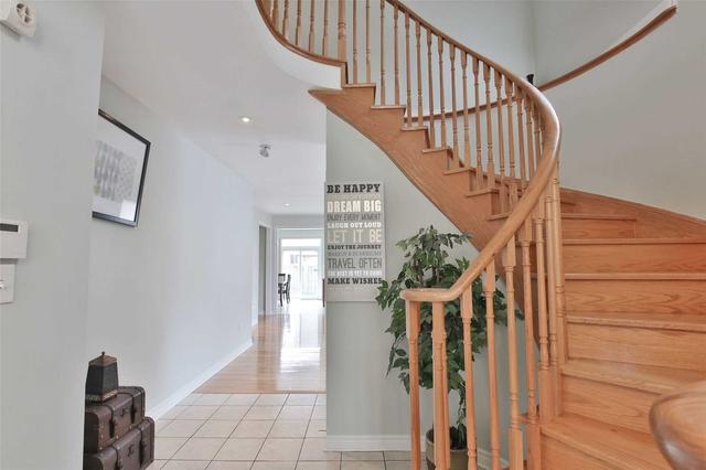 51 Hadfield Circ, House detached with 4 bedrooms, 5 bathrooms and 4 parking in Brampton ON | Image 34