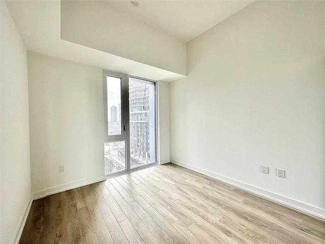 913 - 158 Front St E, Condo with 2 bedrooms, 1 bathrooms and 0 parking in Toronto ON | Image 15