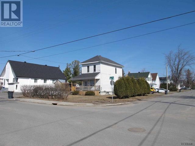 63 Elm Ave, House detached with 2 bedrooms, 2 bathrooms and 3 parking in Temiskaming Shores ON | Image 15