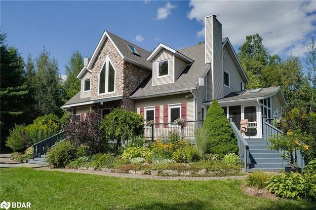 5823 Eighth Line, House detached with 3 bedrooms, 2 bathrooms and 12 parking in Erin ON | Image 23