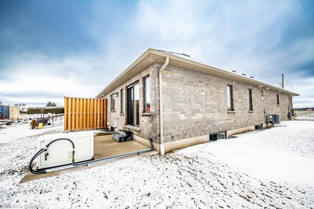 506 Durham Street East Street, House attached with 2 bedrooms, 3 bathrooms and null parking in Wellington North ON | Image 34