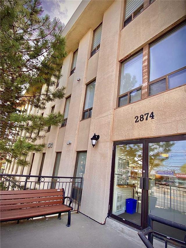 304 - 2874 Keele St, Condo with 1 bedrooms, 1 bathrooms and 1 parking in Toronto ON | Image 4
