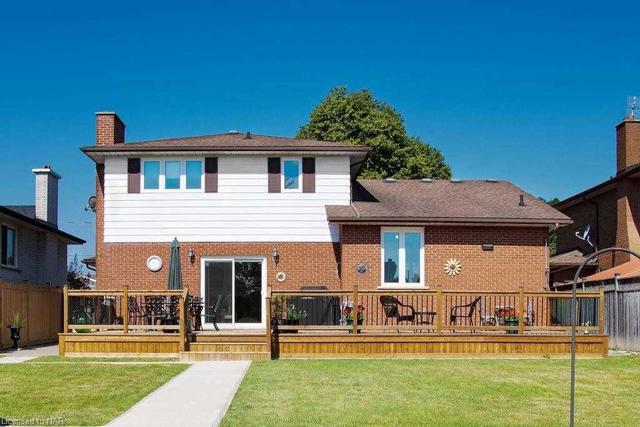 6350 Caledonia St, House detached with 3 bedrooms, 3 bathrooms and 5 parking in Niagara Falls ON | Image 11