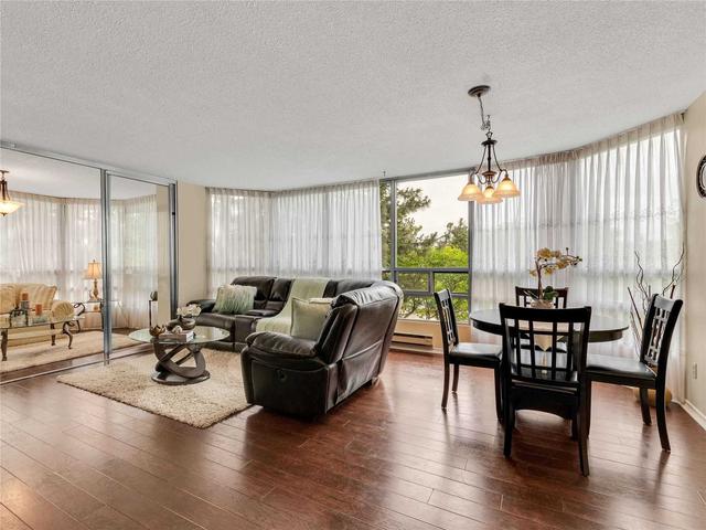 209 - 310 Mill St S, Condo with 2 bedrooms, 2 bathrooms and 1 parking in Brampton ON | Image 6