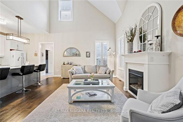 5 Kirby St, House semidetached with 2 bedrooms, 4 bathrooms and 1 parking in Niagara on the Lake ON | Image 34
