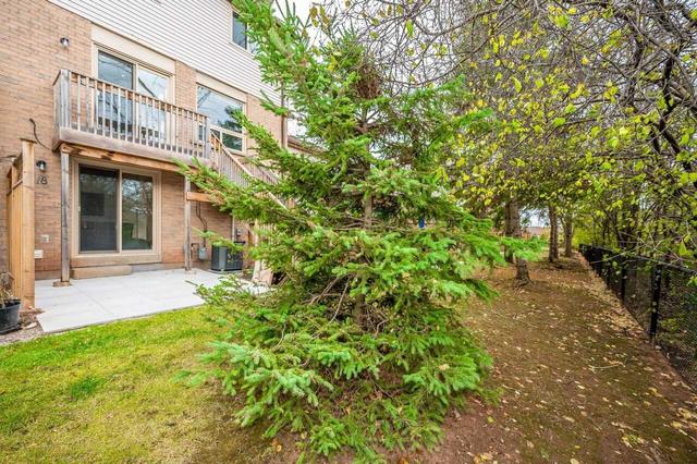 18 - 2272 Mowat Ave, Townhouse with 3 bedrooms, 4 bathrooms and 2 parking in Oakville ON | Image 35