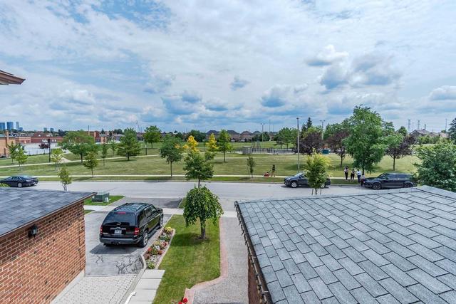 208 Tall Grass Tr, House detached with 4 bedrooms, 4 bathrooms and 6 parking in Vaughan ON | Image 40