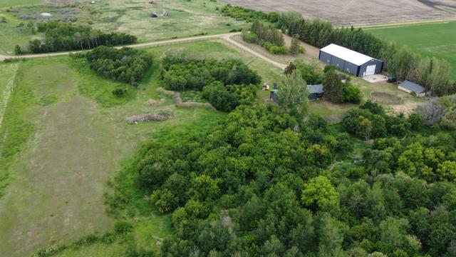 60 Range Road, House detached with 5 bedrooms, 4 bathrooms and 15 parking in Vermilion River County AB | Image 45