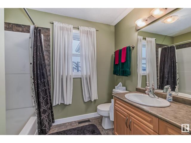 17827 111 St Nw, House detached with 3 bedrooms, 2 bathrooms and 4 parking in Edmonton AB | Image 37