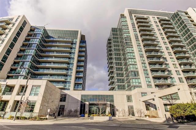 Lph 19 - 35 Brian Peck Cres, Condo with 2 bedrooms, 2 bathrooms and 1 parking in Toronto ON | Image 1