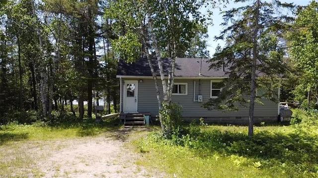 8 Scugog Lane, House detached with 2 bedrooms, 1 bathrooms and 5 parking in Northern Bruce Peninsula ON | Image 12