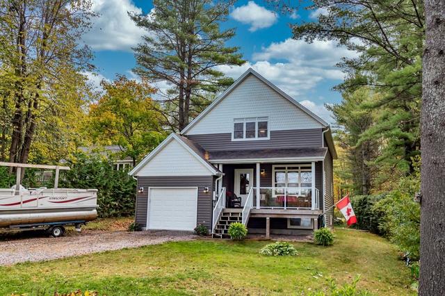 1157 South Morrison Lake Rd S, House detached with 3 bedrooms, 2 bathrooms and 4 parking in Gravenhurst ON | Image 1