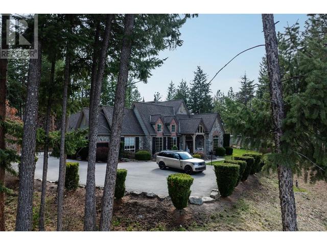 2957 Harvard Road, House detached with 4 bedrooms, 3 bathrooms and 13 parking in Kelowna BC | Image 47