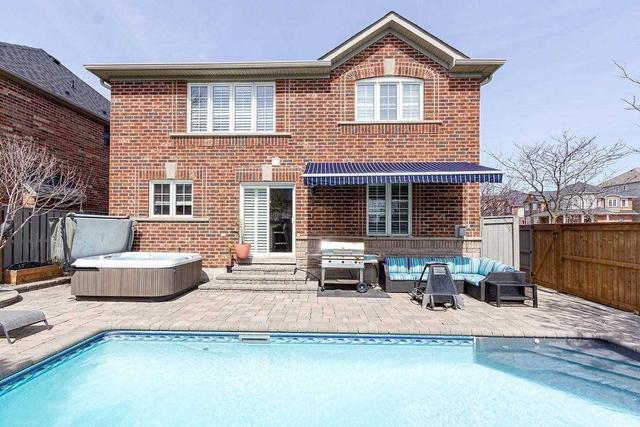 1244 Field Dr, House detached with 4 bedrooms, 3 bathrooms and 4 parking in Milton ON | Image 15