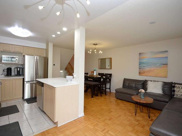 19 - 1480 Britannia Rd W, Townhouse with 3 bedrooms, 3 bathrooms and 2 parking in Mississauga ON | Image 39