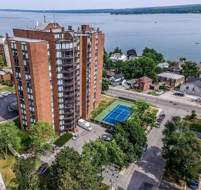 1007 - 181 Collier St, Condo with 3 bedrooms, 2 bathrooms and 1 parking in Barrie ON | Image 1