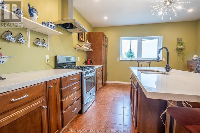 13402 Norton Line, House detached with 4 bedrooms, 2 bathrooms and null parking in Chatham Kent ON | Image 9