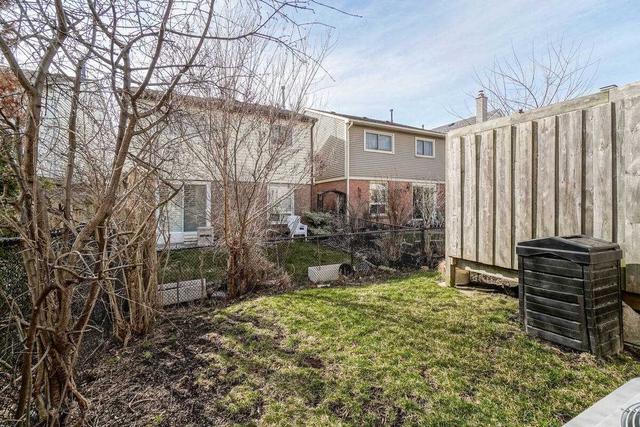 50 Jameson Cres, House detached with 3 bedrooms, 2 bathrooms and 3 parking in Brampton ON | Image 33