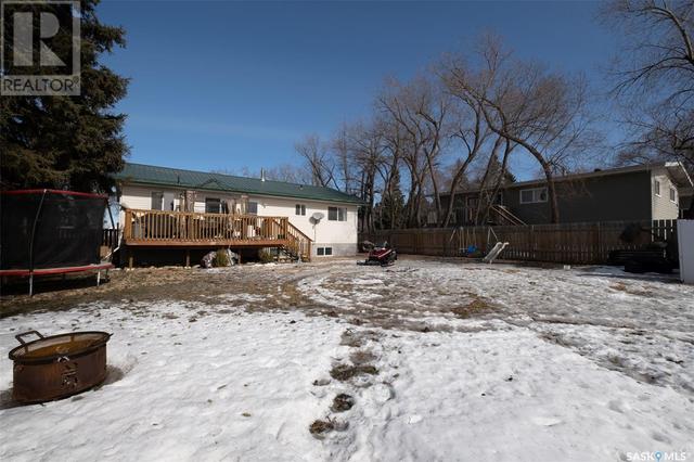 607 2nd Avenue W, House detached with 3 bedrooms, 2 bathrooms and null parking in Shellbrook SK | Image 35