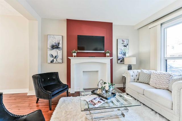 137 Essex St, House semidetached with 4 bedrooms, 2 bathrooms and 2 parking in Toronto ON | Image 20