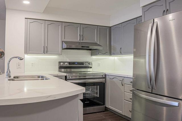 811 - 23 Hollywood Ave, Condo with 1 bedrooms, 1 bathrooms and 1 parking in Toronto ON | Image 19