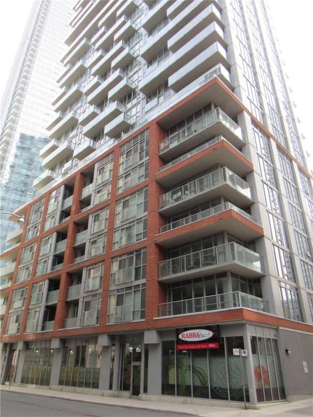 1802 - 126 Simcoe St, Condo with 1 bedrooms, 1 bathrooms and 0 parking in Toronto ON | Image 12
