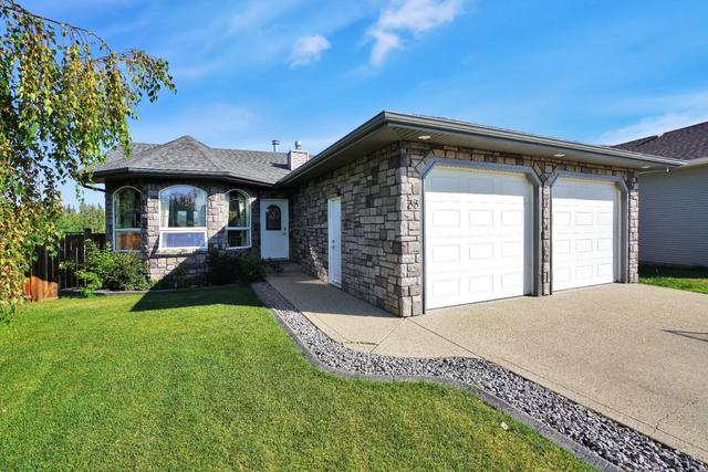 33 Lindman Close, House detached with 4 bedrooms, 3 bathrooms and 2 parking in Red Deer County AB | Image 11