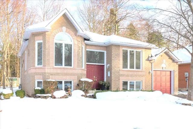 29 Brillinger Dr, House detached with 2 bedrooms, 3 bathrooms and 3 parking in Wasaga Beach ON | Card Image