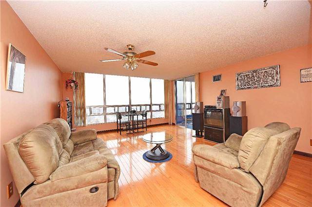 1208 - 310 Mill St S, Condo with 1 bedrooms, 2 bathrooms and 1 parking in Brampton ON | Image 6