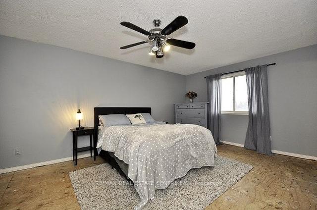 167 Bayne Cres, House detached with 4 bedrooms, 3 bathrooms and 4 parking in Cambridge ON | Image 11