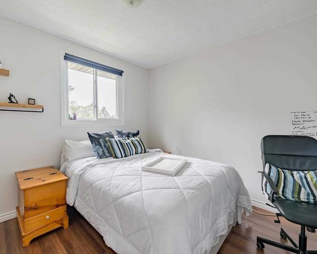 43 - 135 Chalmers St S, Townhouse with 2 bedrooms, 1 bathrooms and 2 parking in Cambridge ON | Image 11