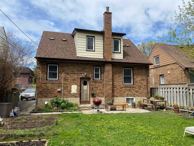 75 Anndale Dr, House detached with 3 bedrooms, 3 bathrooms and 4 parking in Toronto ON | Image 2