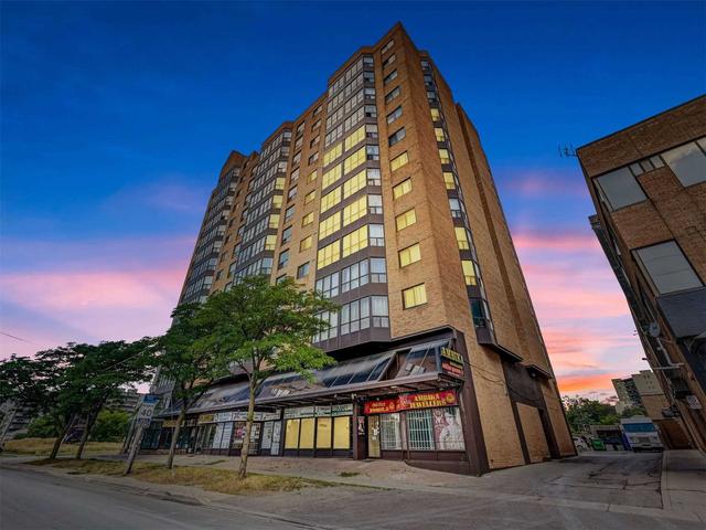 209 - 25 Agnes St, Condo with 2 bedrooms, 2 bathrooms and 1 parking in Mississauga ON | Image 12