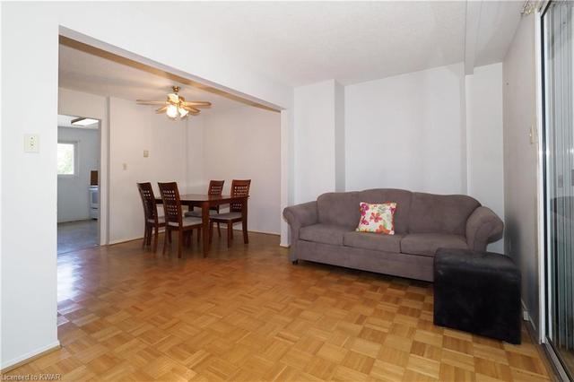 76 - 400 Mississauga Valley Boulevard, House attached with 3 bedrooms, 1 bathrooms and 2 parking in Mississauga ON | Image 17
