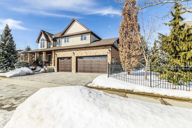 34 Templeton Dr, House detached with 4 bedrooms, 4 bathrooms and 6 parking in Kitchener ON | Image 1