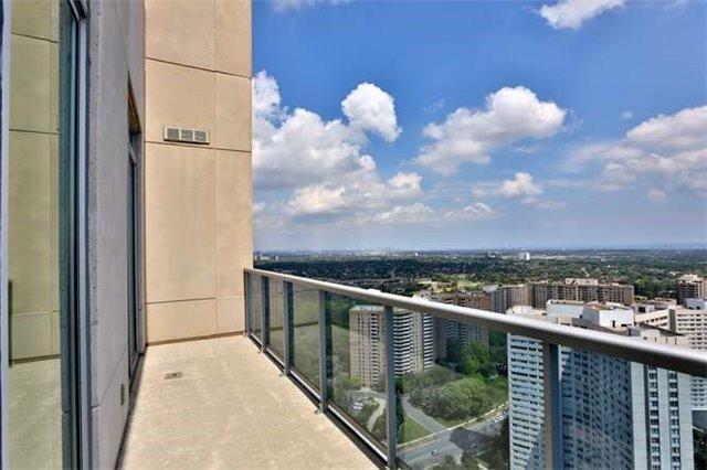 uph03 - 70 Absolute Ave, Condo with 2 bedrooms, 2 bathrooms and 1 parking in Mississauga ON | Image 17
