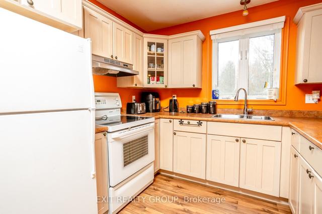 364 Tannery Rd, House detached with 2 bedrooms, 2 bathrooms and 6 parking in Madoc ON | Image 22