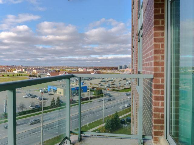 1002 - 4879 Kimbermount Ave, Condo with 1 bedrooms, 1 bathrooms and 1 parking in Mississauga ON | Image 15