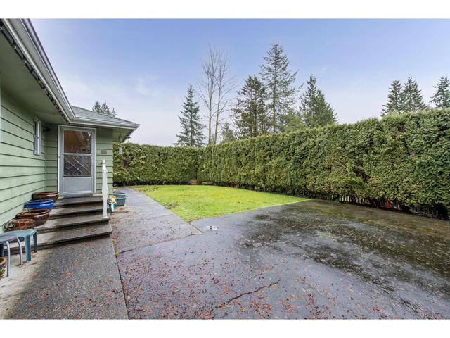 20320 Ditton Street, House detached with 3 bedrooms, 1 bathrooms and null parking in Maple Ridge BC | Card Image
