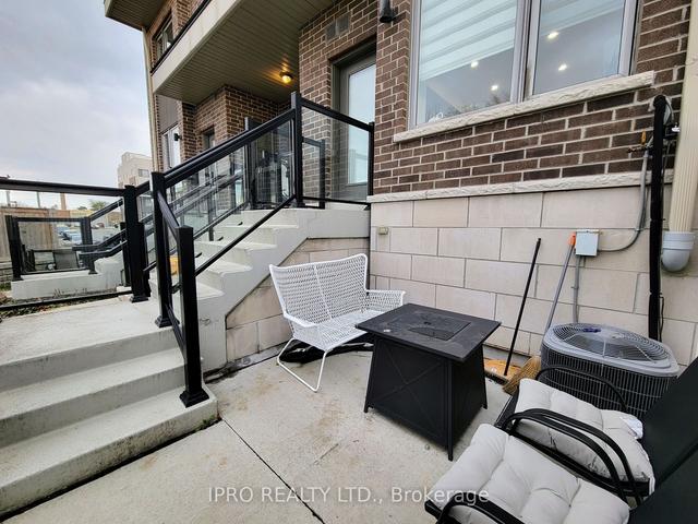 417 - 1460 Whites Rd N, Townhouse with 2 bedrooms, 3 bathrooms and 1 parking in Pickering ON | Image 17