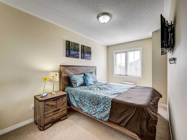 102 Cedar Lake Cres, Townhouse with 3 bedrooms, 4 bathrooms and 2 parking in Brampton ON | Image 18
