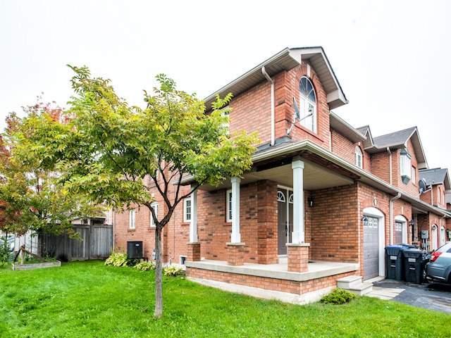 57 Manett Cres, House attached with 3 bedrooms, 3 bathrooms and 2 parking in Brampton ON | Image 2