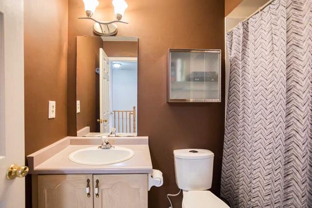 28 - 2015 Cleaver Ave, Townhouse with 3 bedrooms, 3 bathrooms and 2 parking in Burlington ON | Image 6