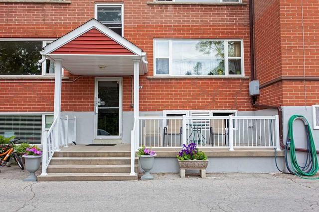 7 - 2422 New St, Condo with 2 bedrooms, 1 bathrooms and 1 parking in Burlington ON | Image 21