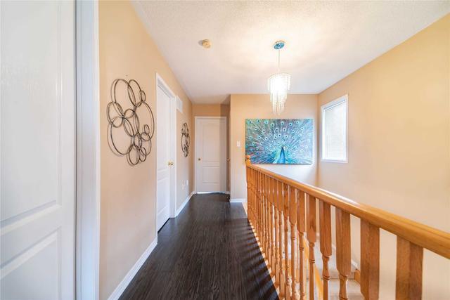 27 Culture Cres, House detached with 3 bedrooms, 3 bathrooms and 6 parking in Brampton ON | Image 16